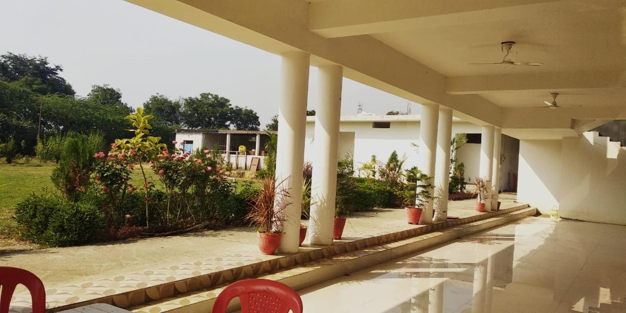 فندق Radha Rani Mahal Khajurāho المظهر الخارجي الصورة